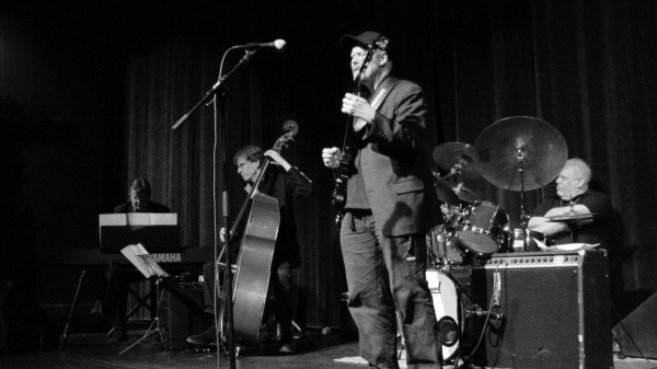 Ulf Wakenius Q. Kjell Öhman, Hans, Ulf and Martin Drew at Skara Concerthall 2003. Photo Jan Backenroth
