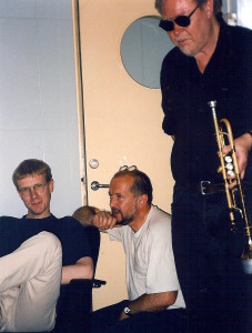 Recording at EMI-studio, Skärmarbrink. Hans, Gösta Rundqvist and Bosse Broberg 1999. Photo: Charles Gavatin